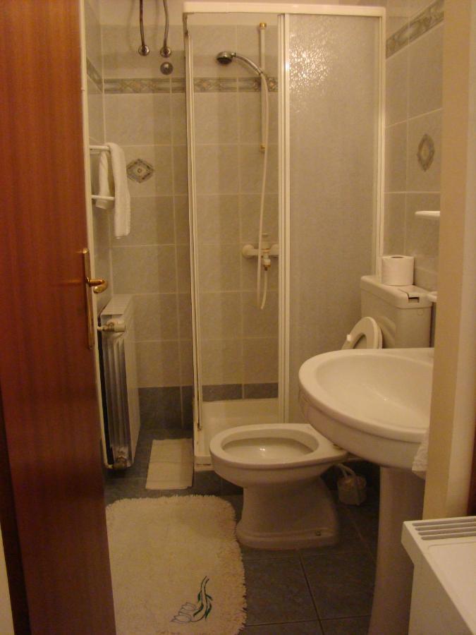 Apartments And Rooms With Parking Space Pag - 13060 パグ エクステリア 写真