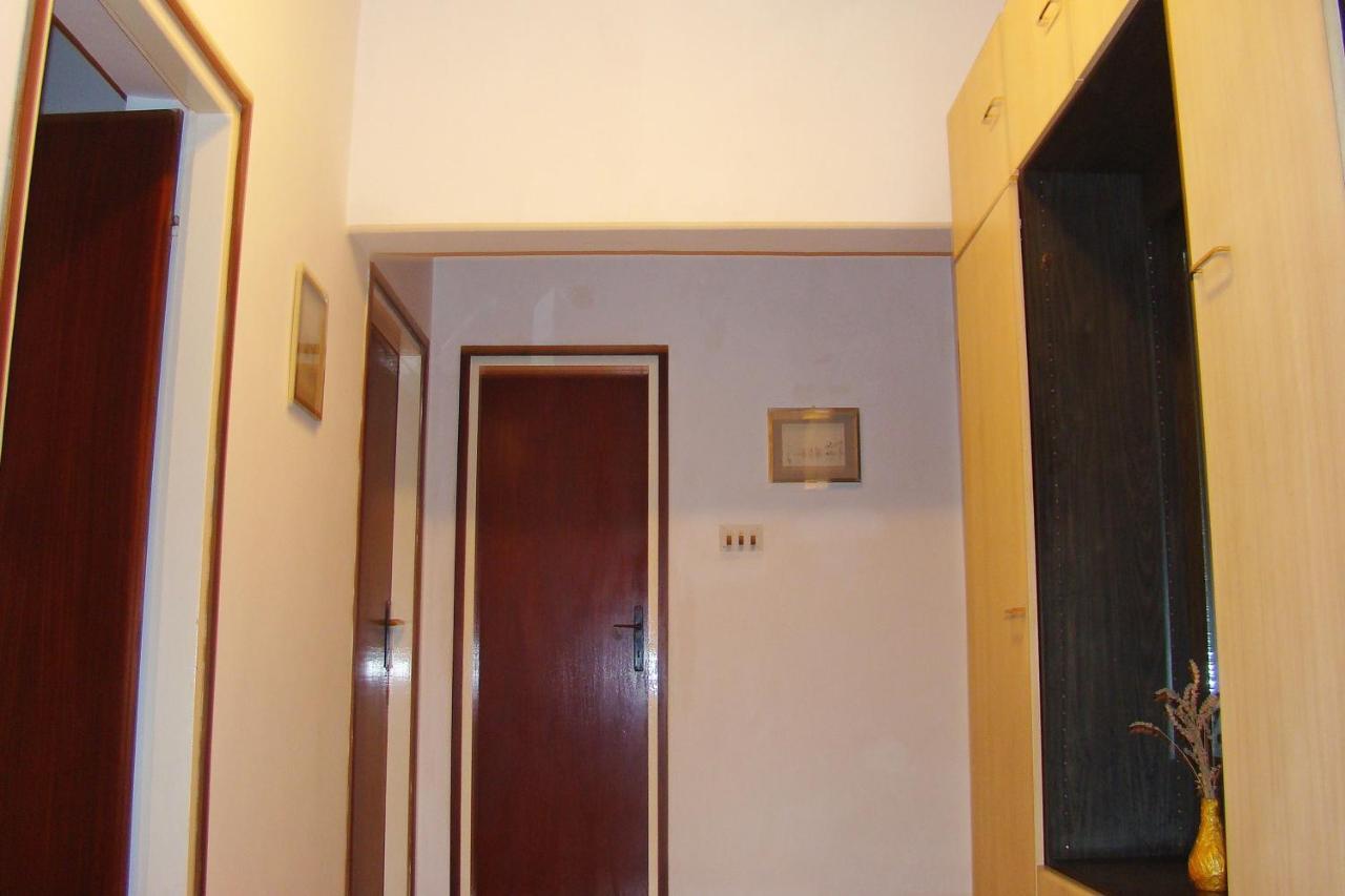 Apartments And Rooms With Parking Space Pag - 13060 パグ エクステリア 写真